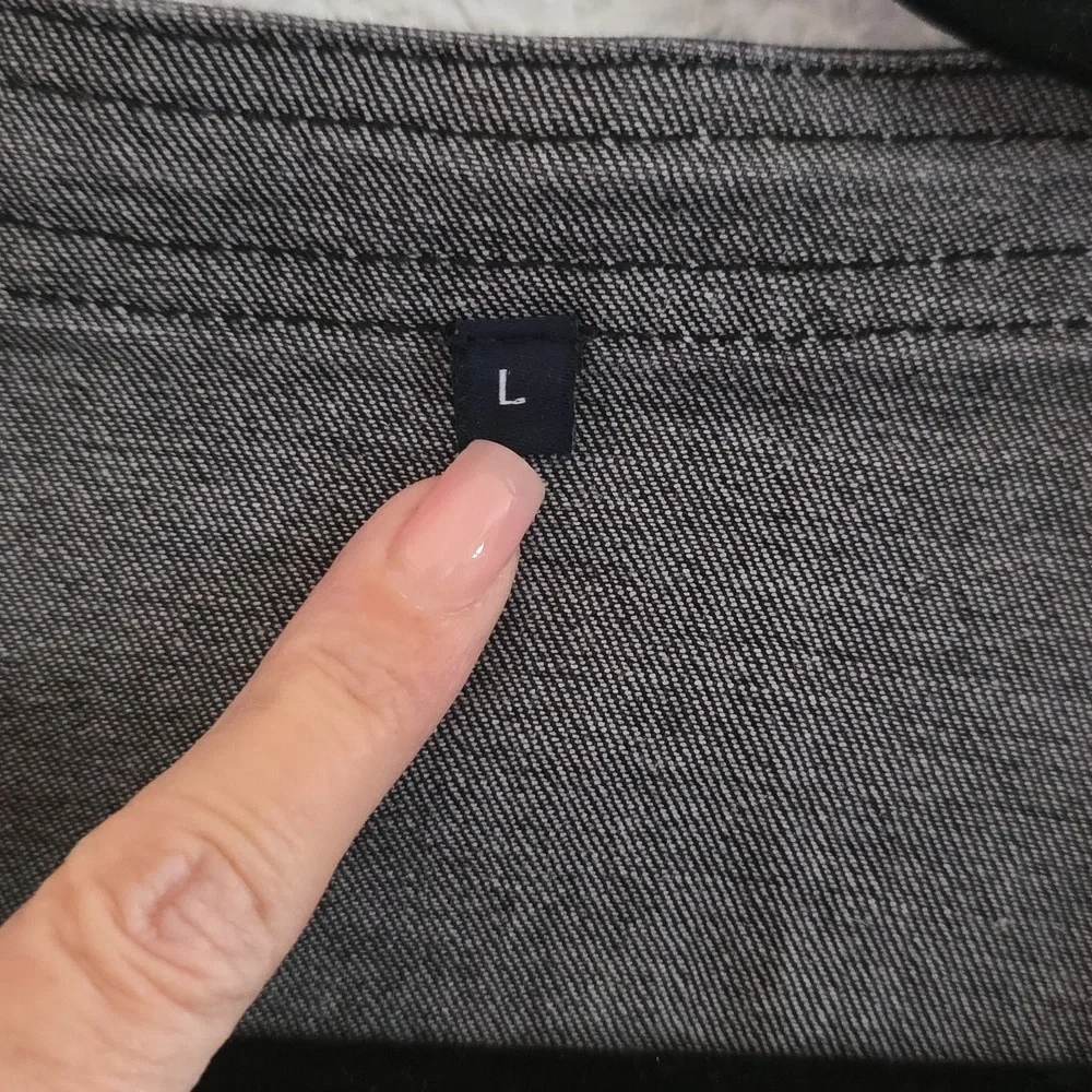 Distressed Black Cropped Denim Bolero Jacket โ Size Large - Picture 2 of 9